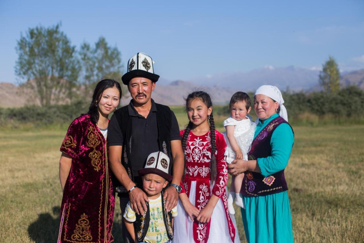 Jaichy Yurt Camp Hotel Kek-Say Buitenkant foto