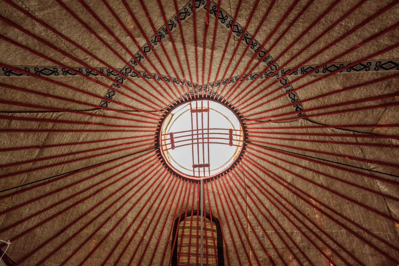 Jaichy Yurt Camp Hotel Kek-Say Buitenkant foto