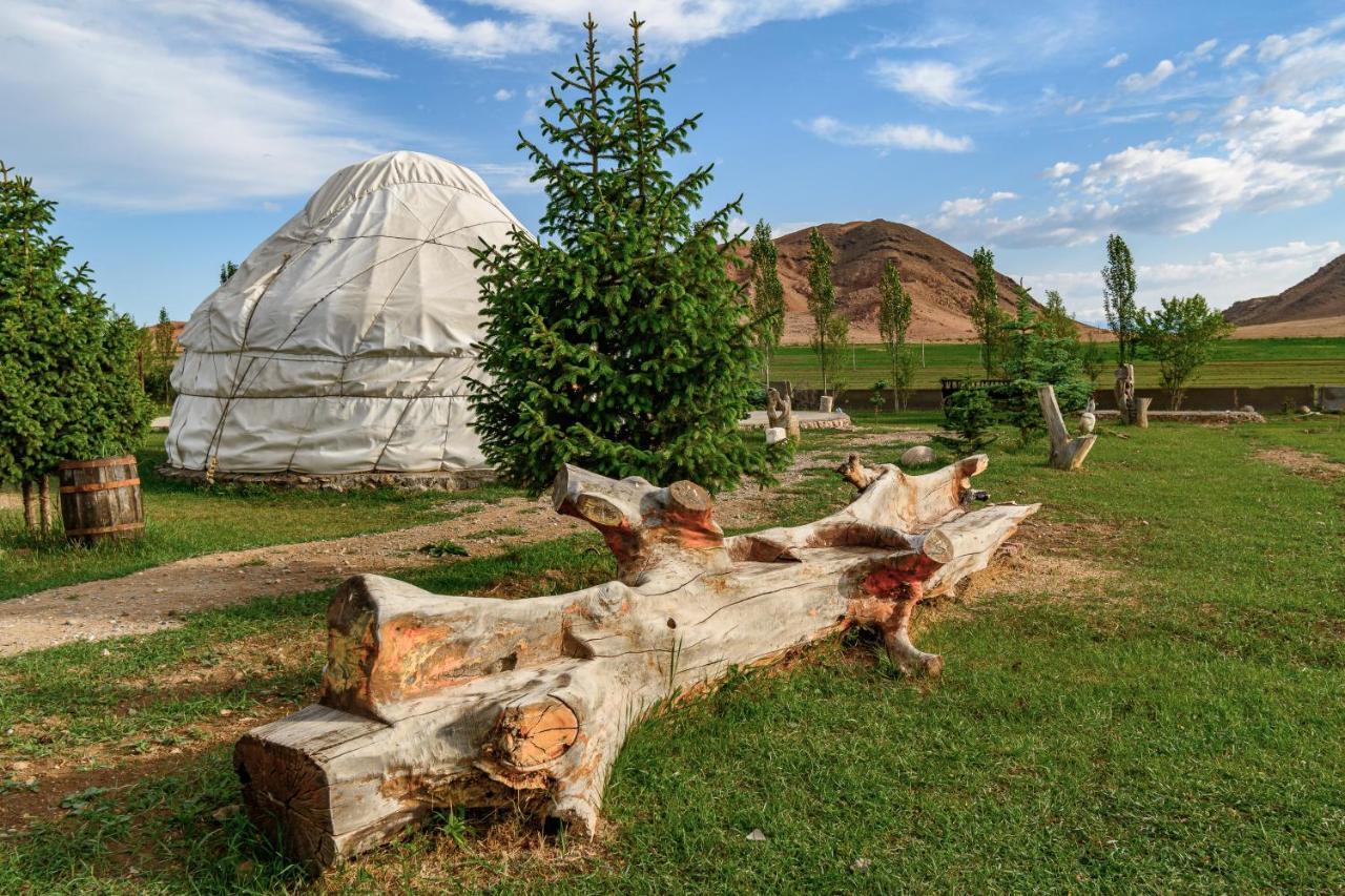 Jaichy Yurt Camp Hotel Kek-Say Buitenkant foto